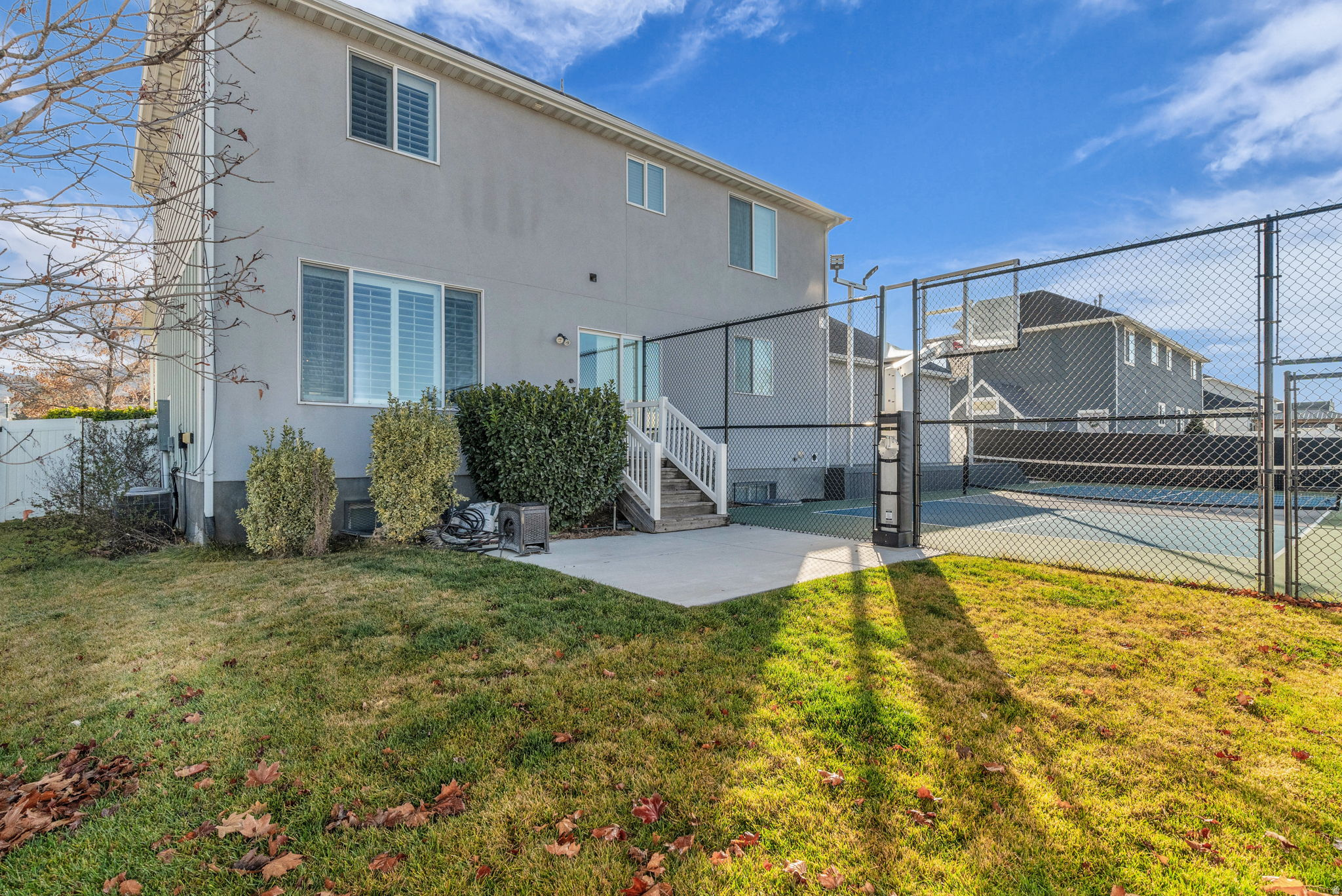 main property photo 45