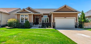 image of property with 3 Bed | 3 Bath | 4,556 Sqft