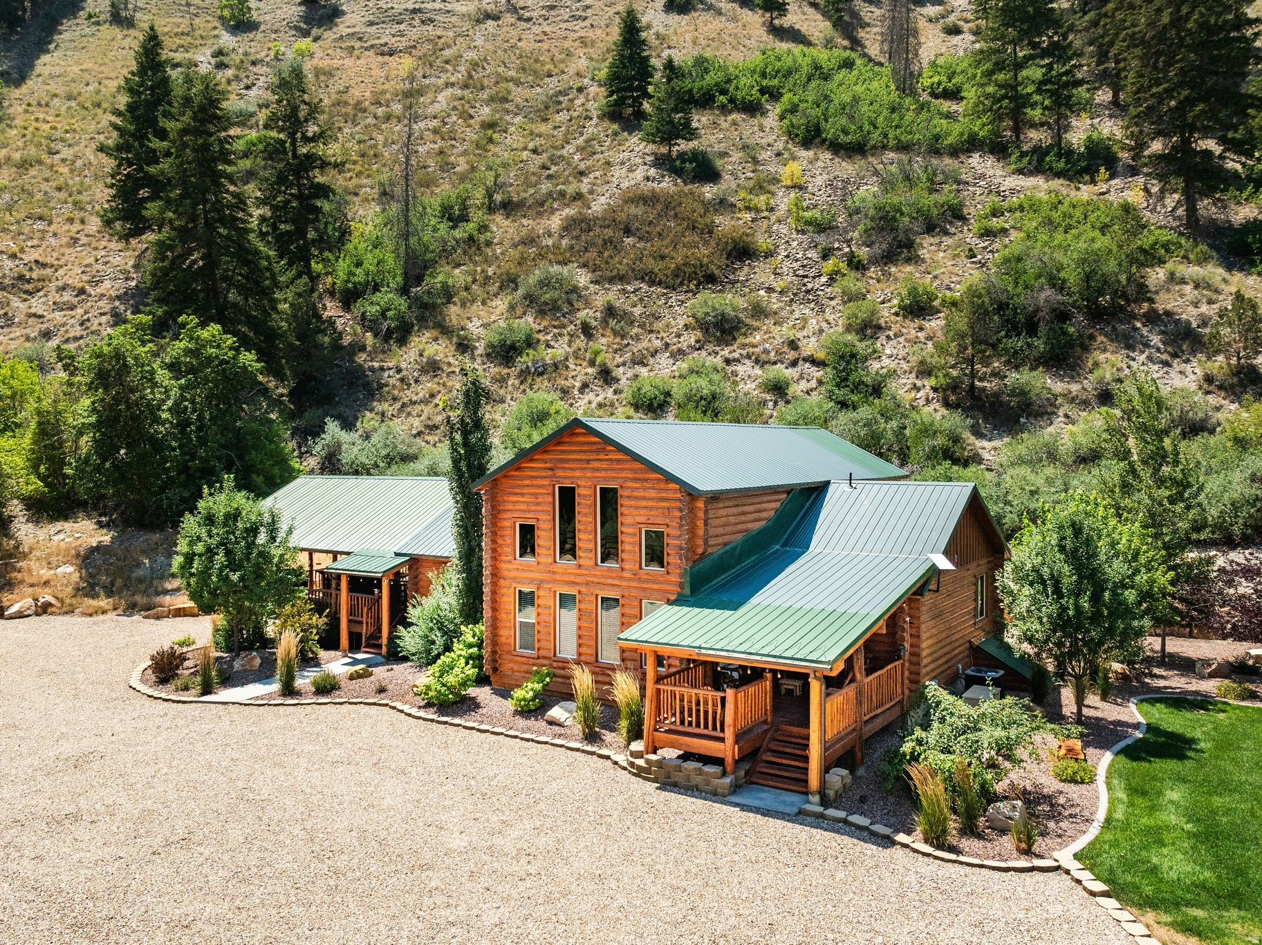 main property photo 44