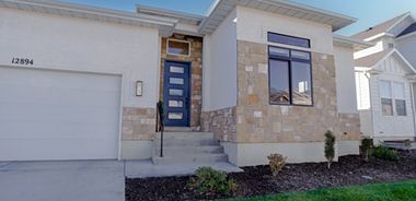 image of property with 5 Bed | 4 Bath | 3,816 Sqft