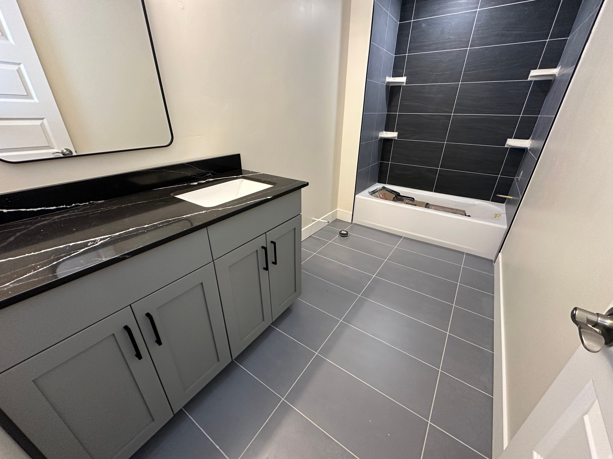 main property photo 80