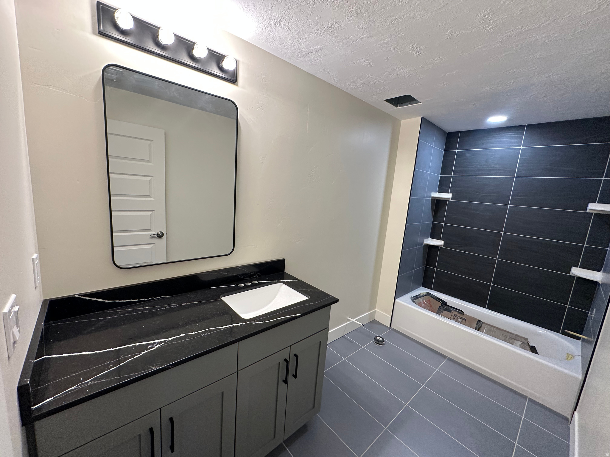 main property photo 85
