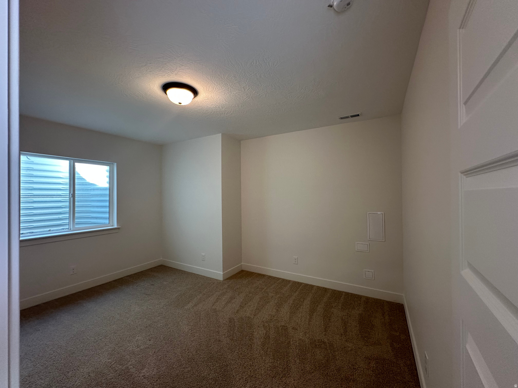 main property photo 94