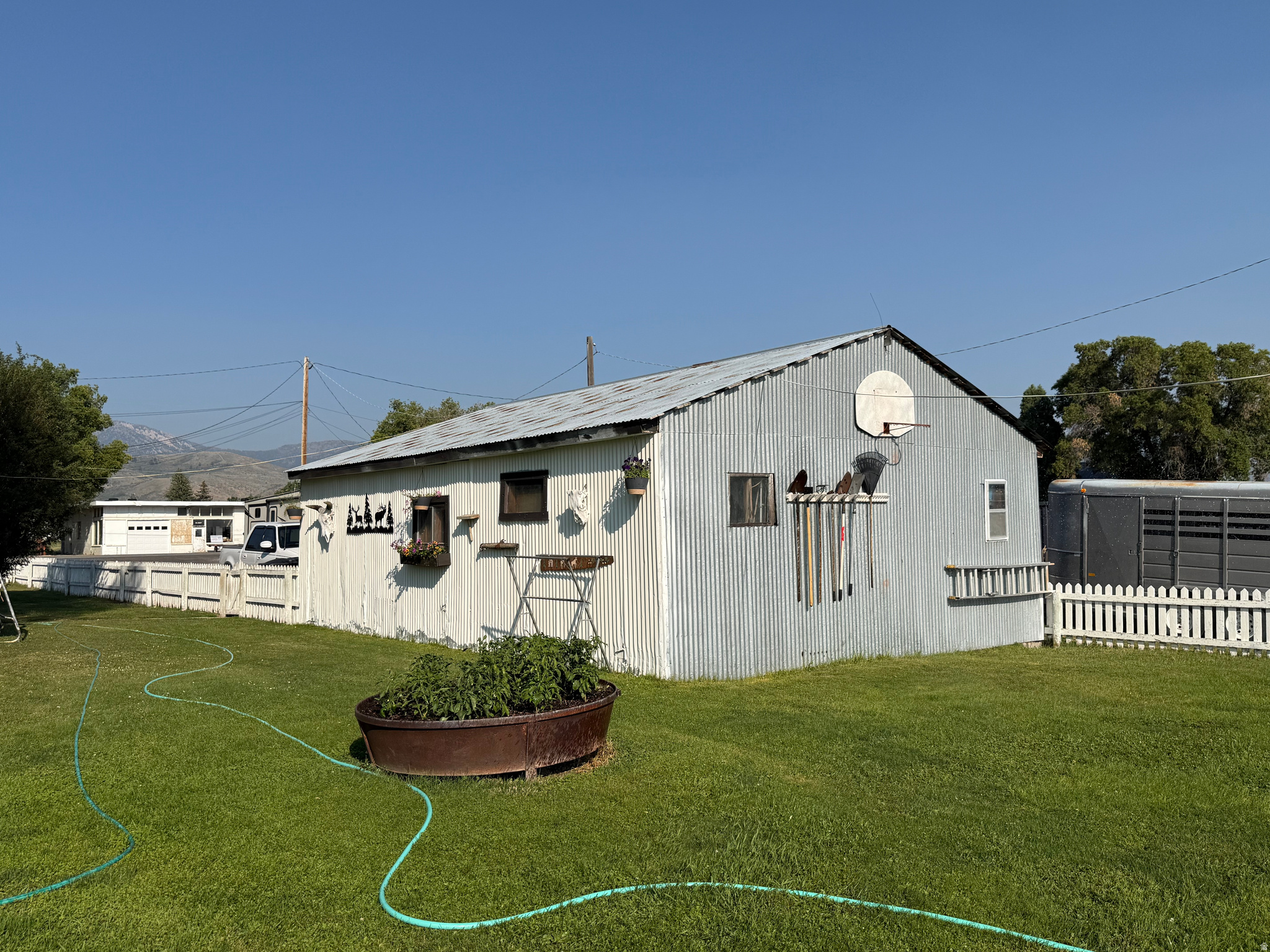 main property photo 15