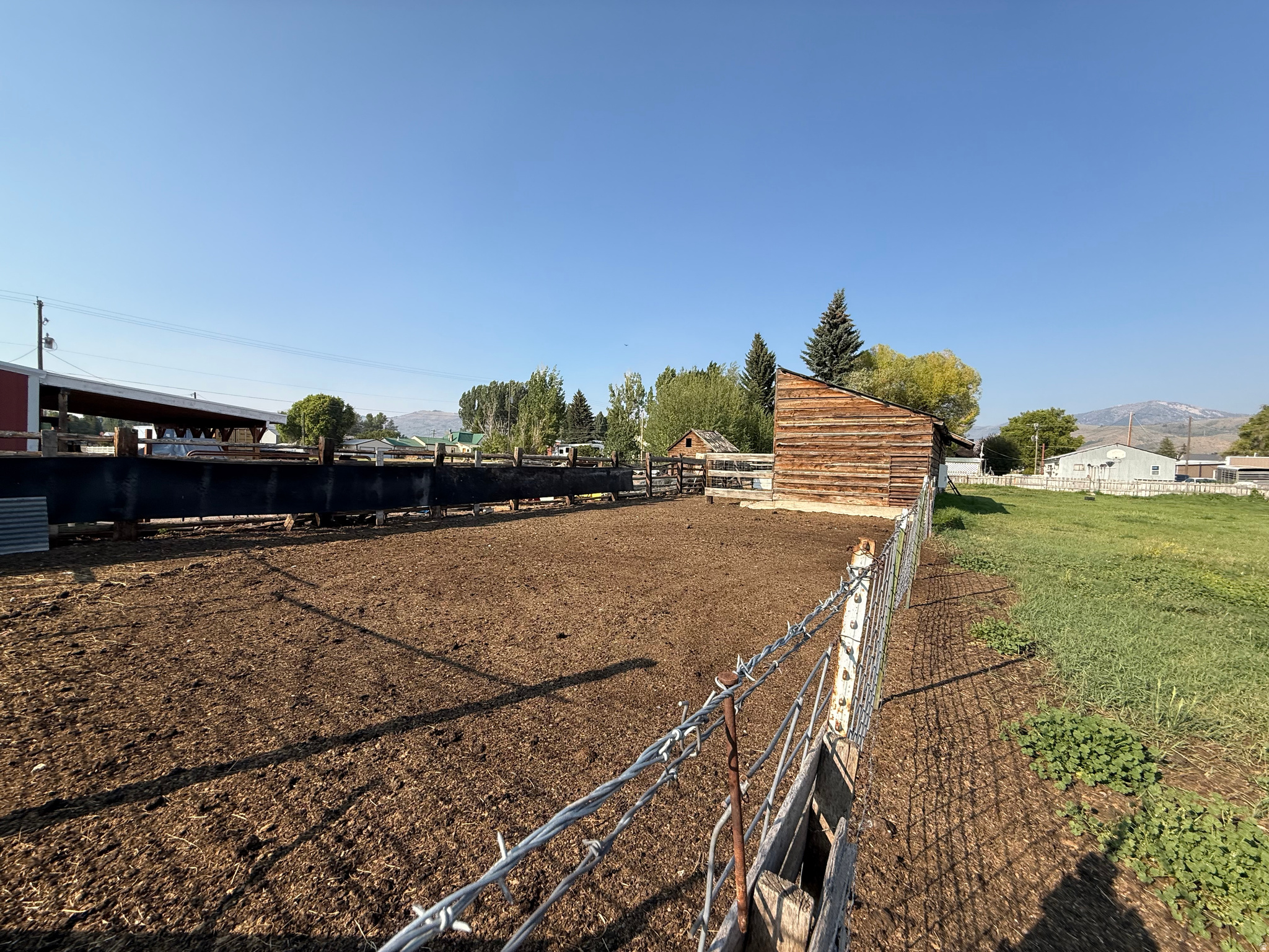 main property photo 18