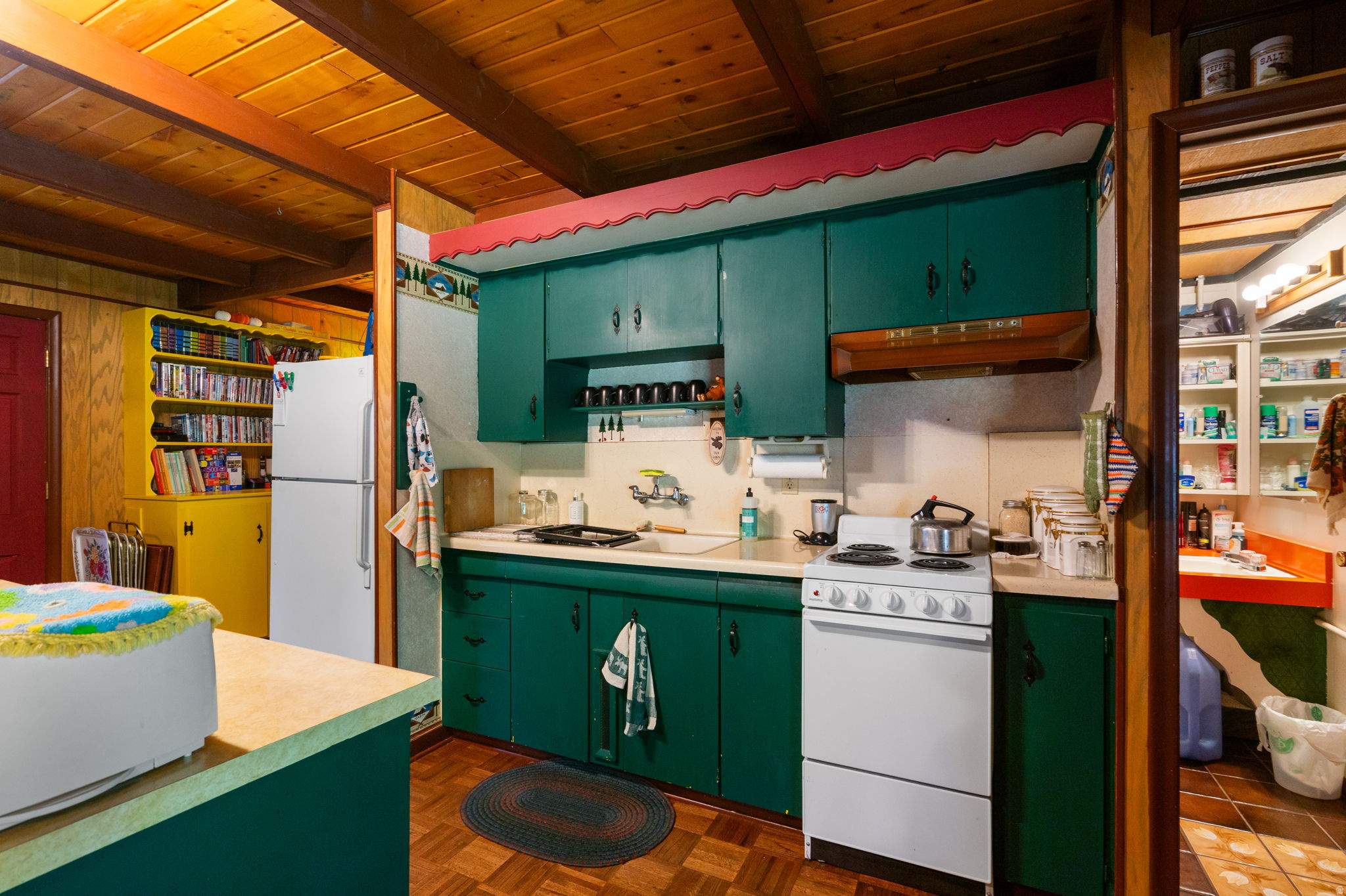 main property photo 11