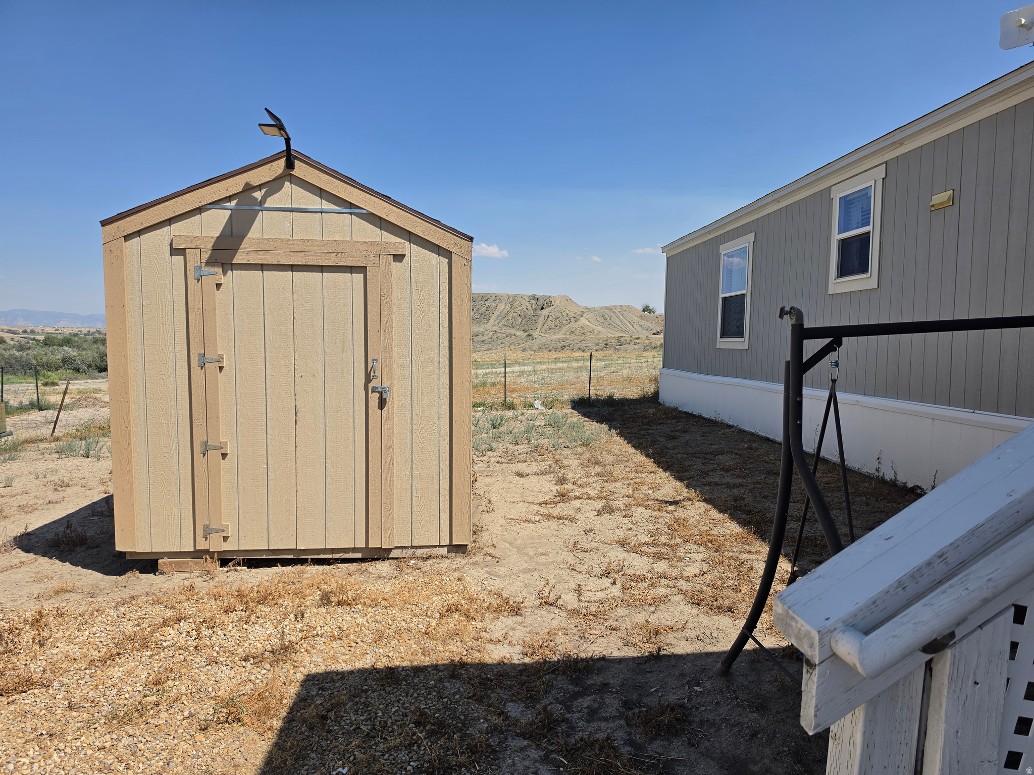 main property photo 37