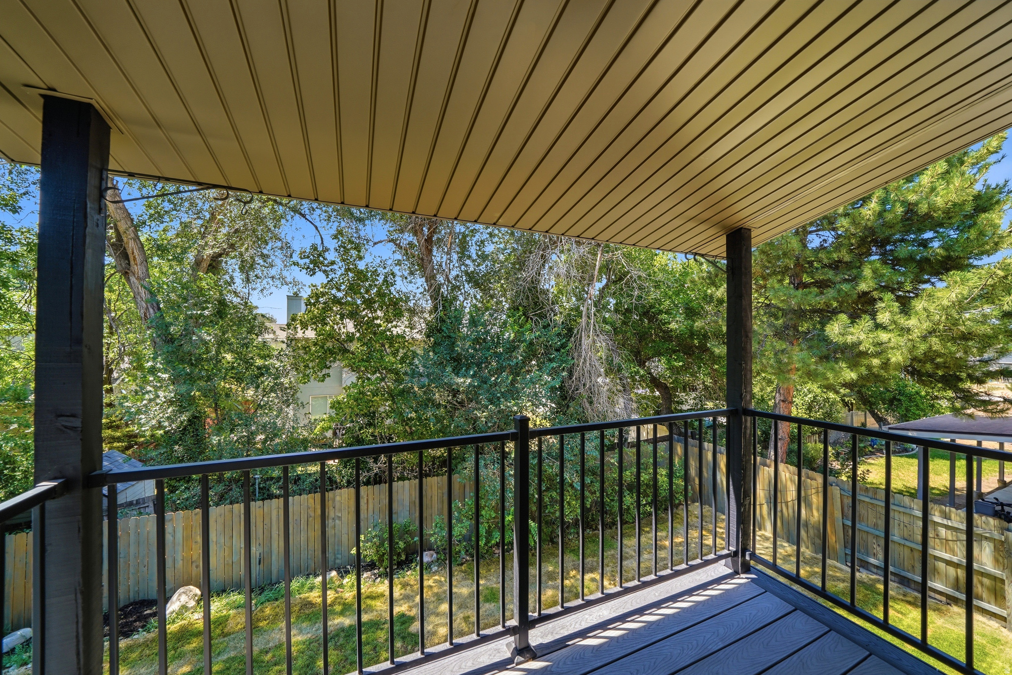 main property photo 35