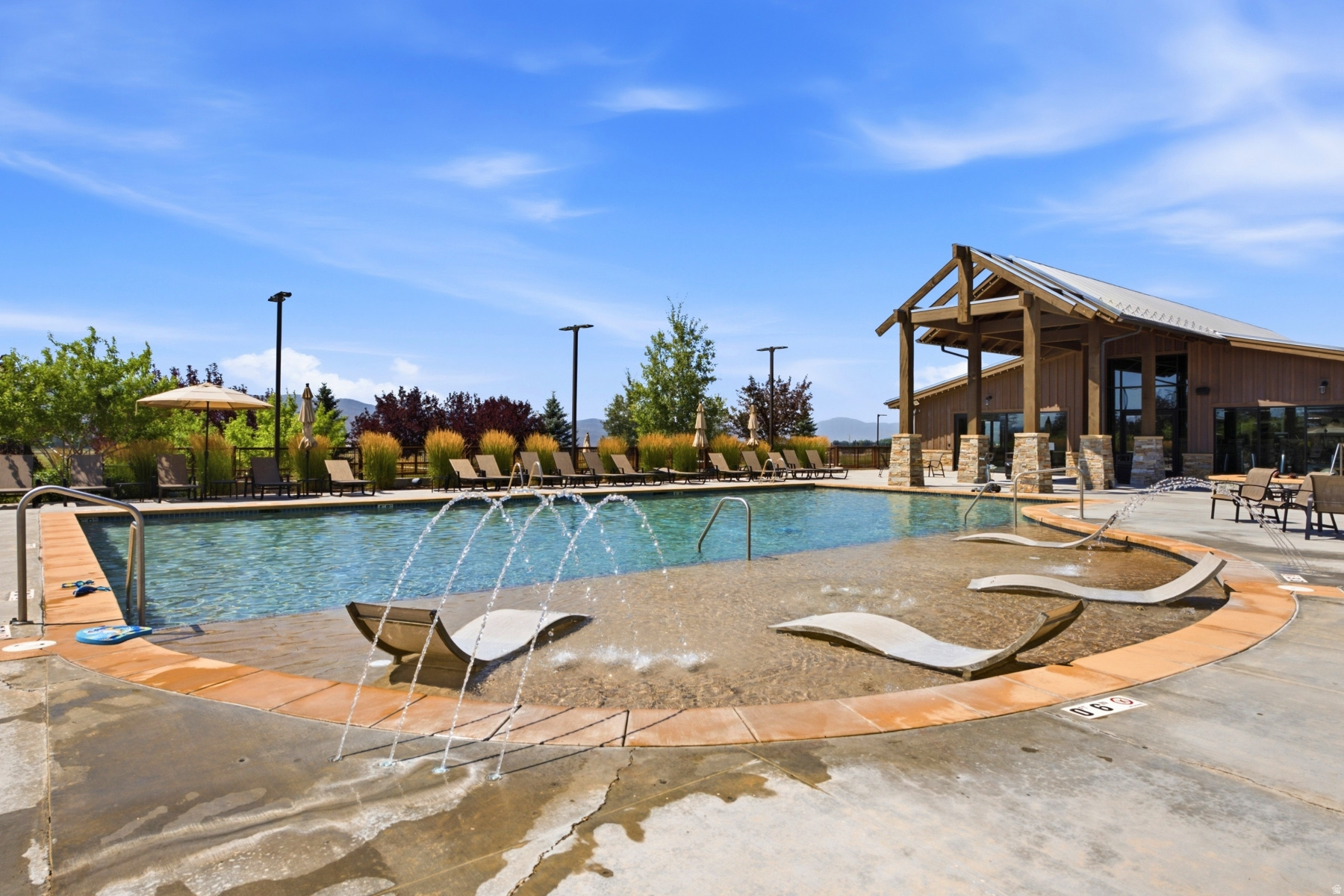 main property photo 63