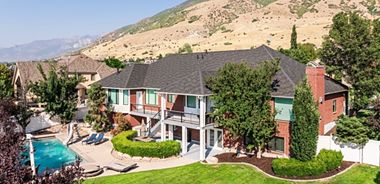 image of property with 7 Bed | 5 Bath | 6,300 Sqft