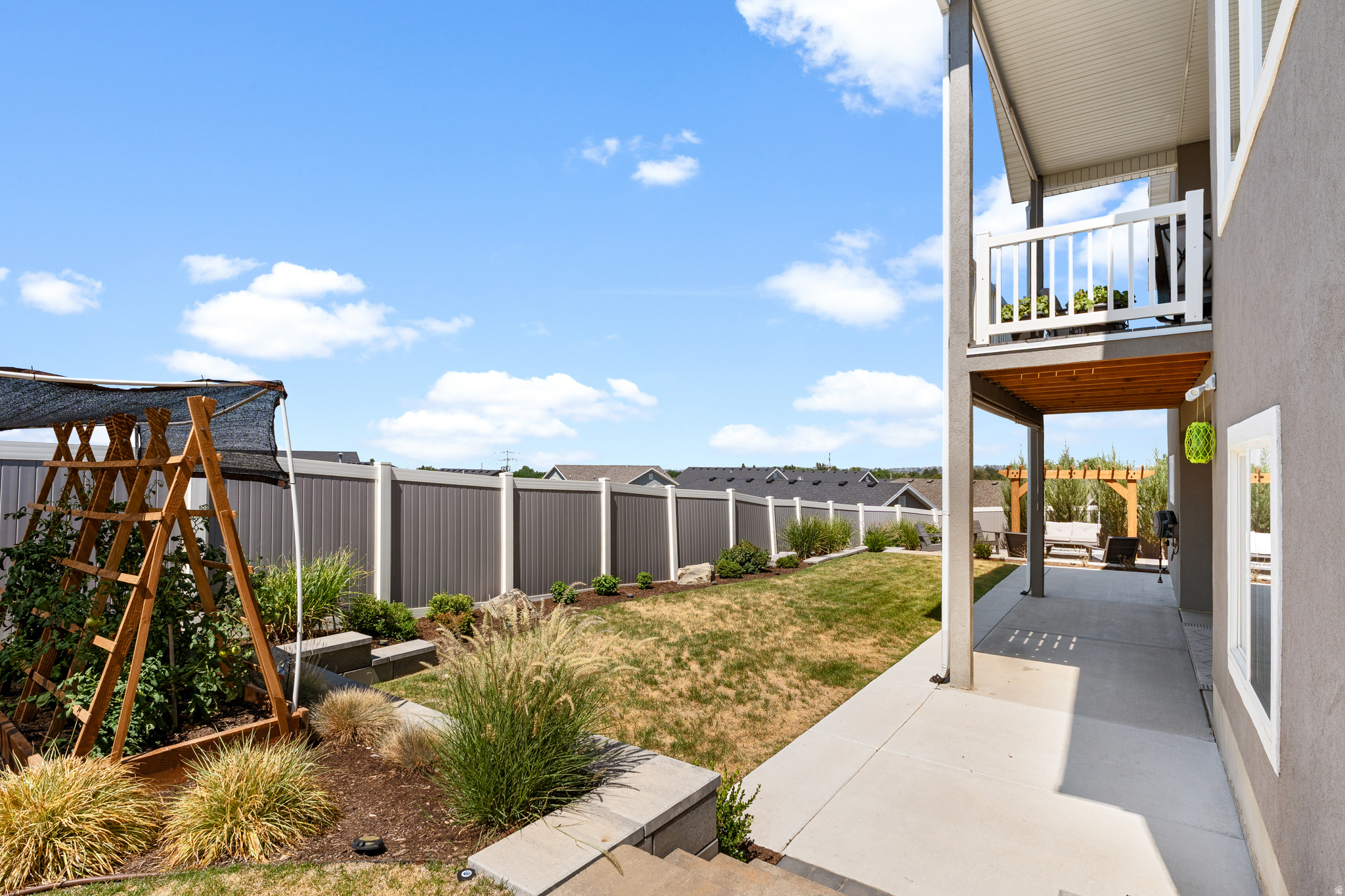 main property photo 47