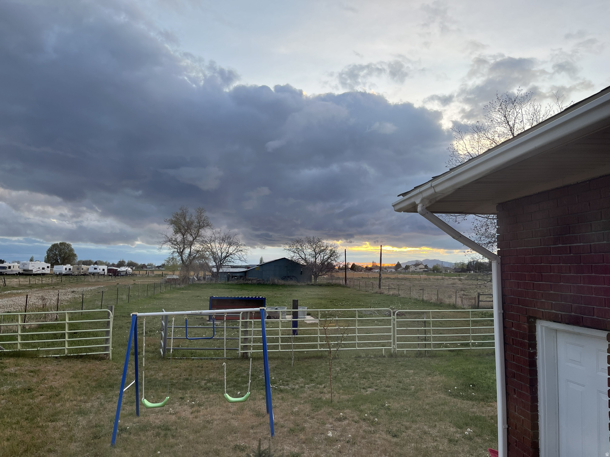 main property photo 14