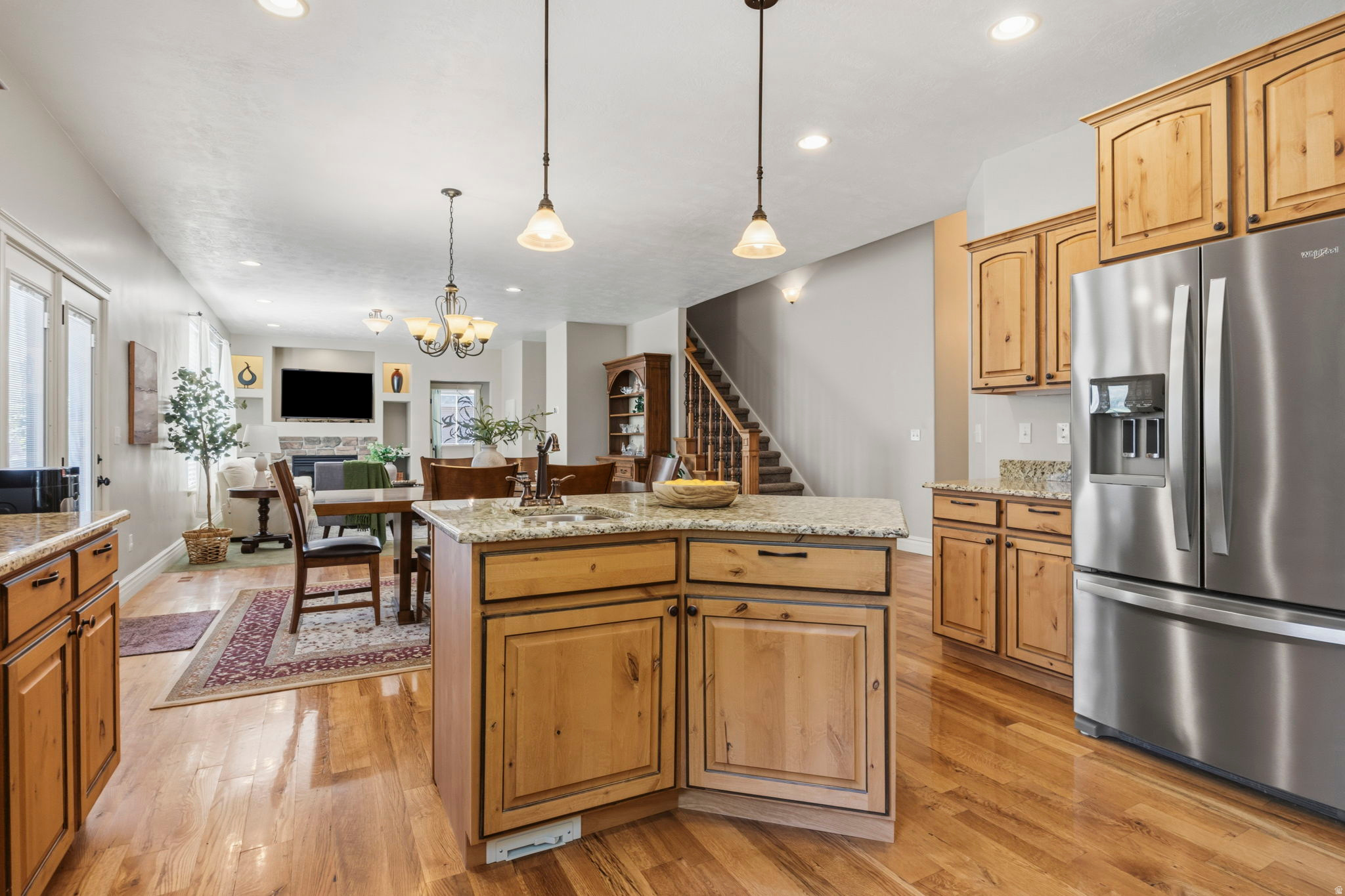 main property photo 11