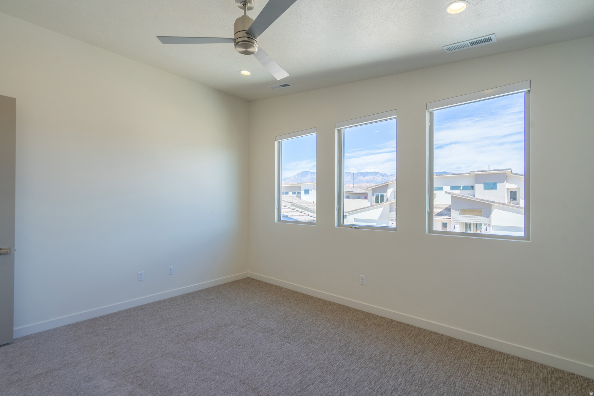 main property photo 69