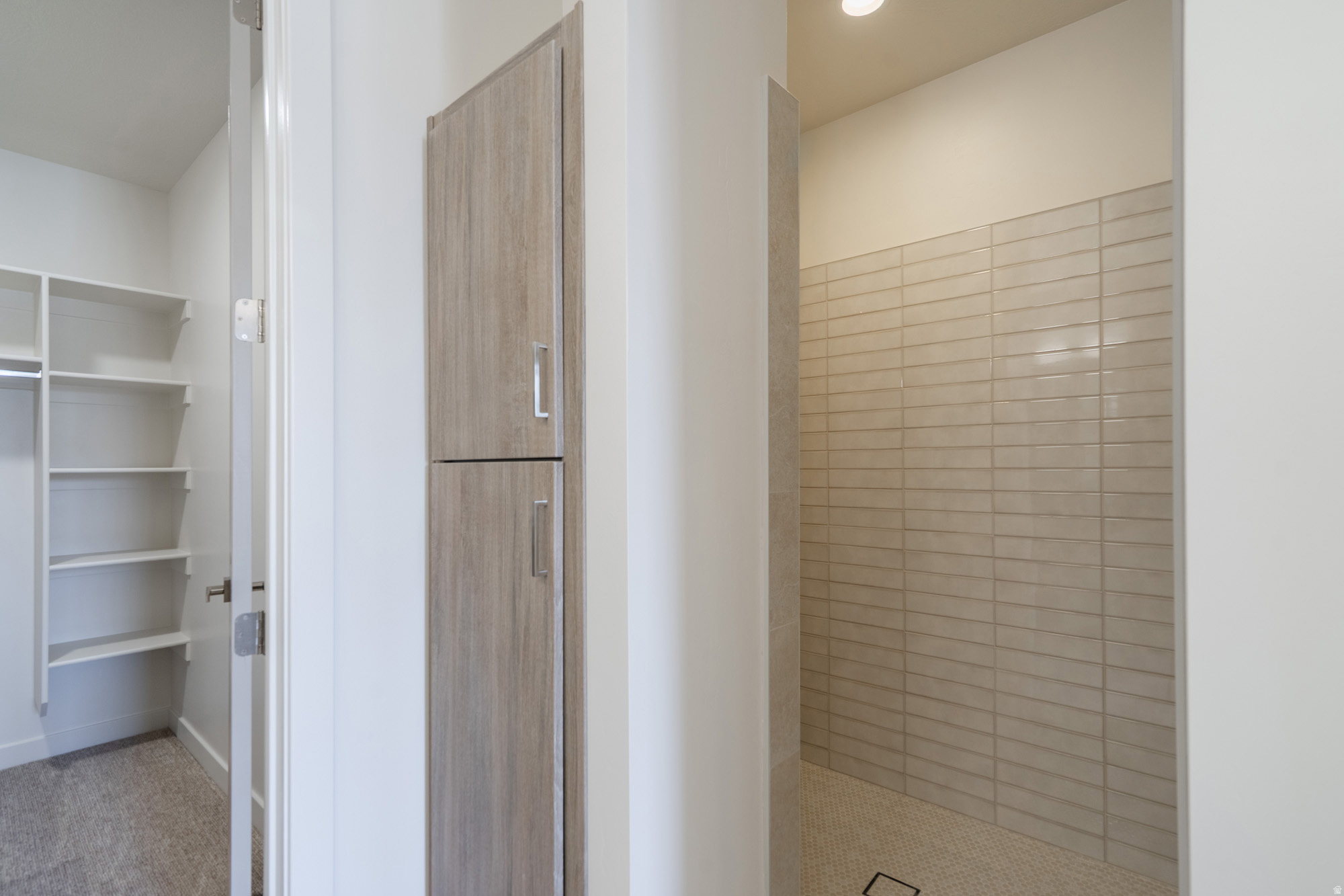 main property photo 73