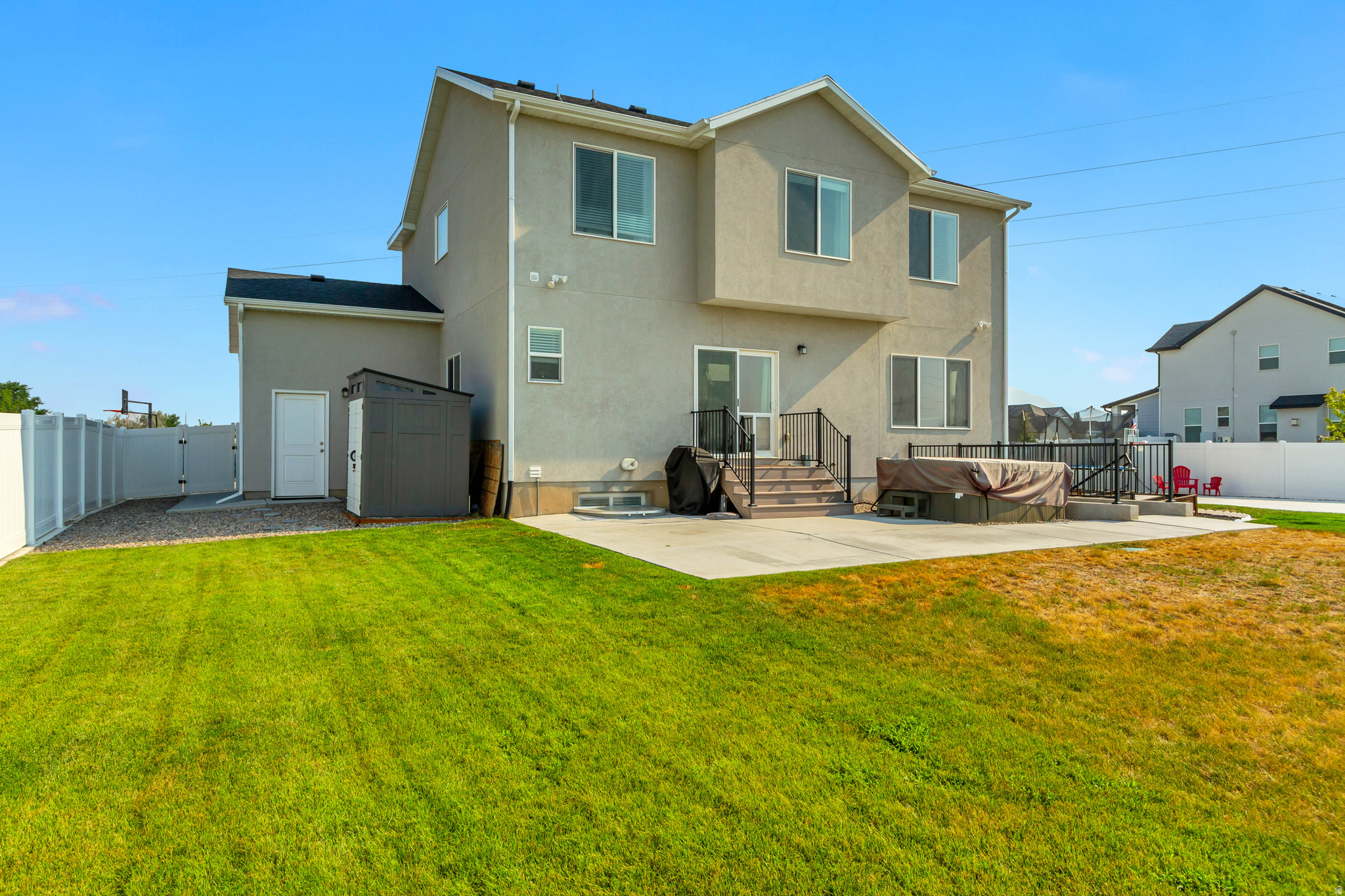 main property photo 50