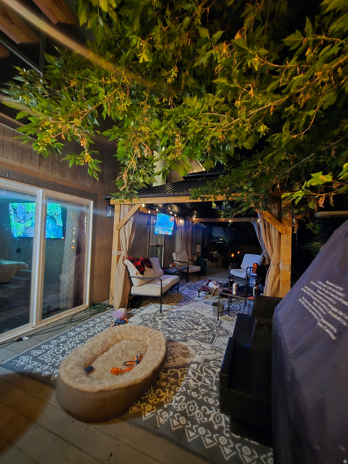 main property photo 44
