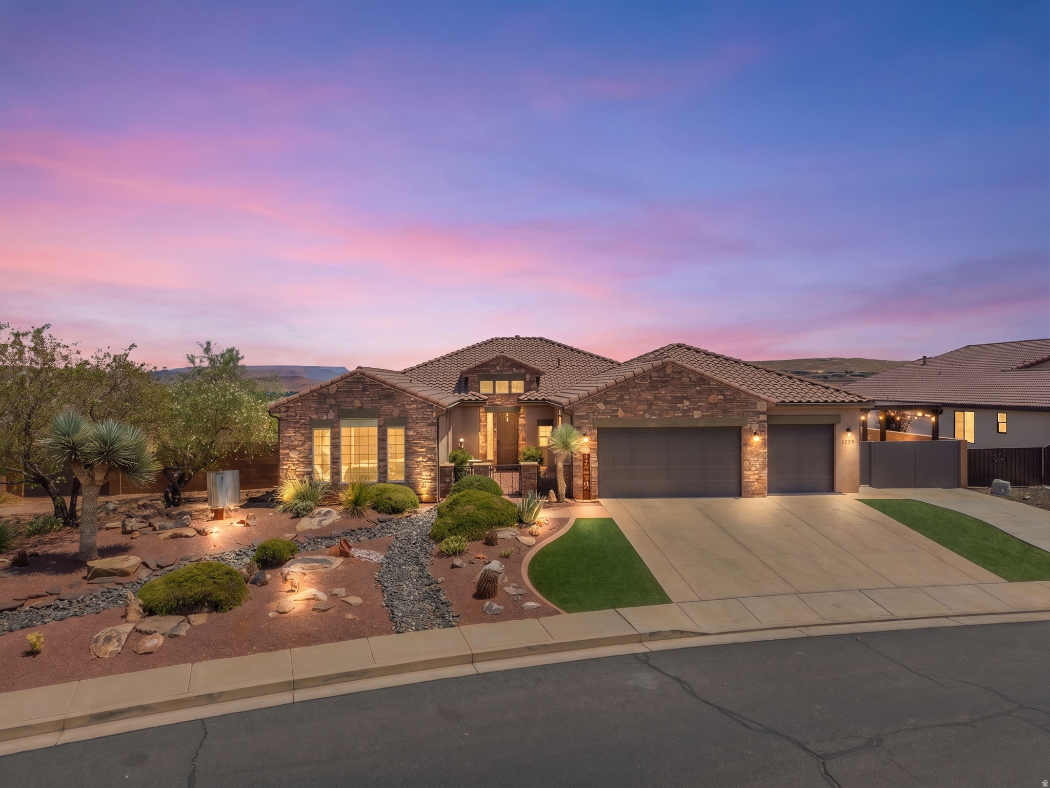 main property photo 4