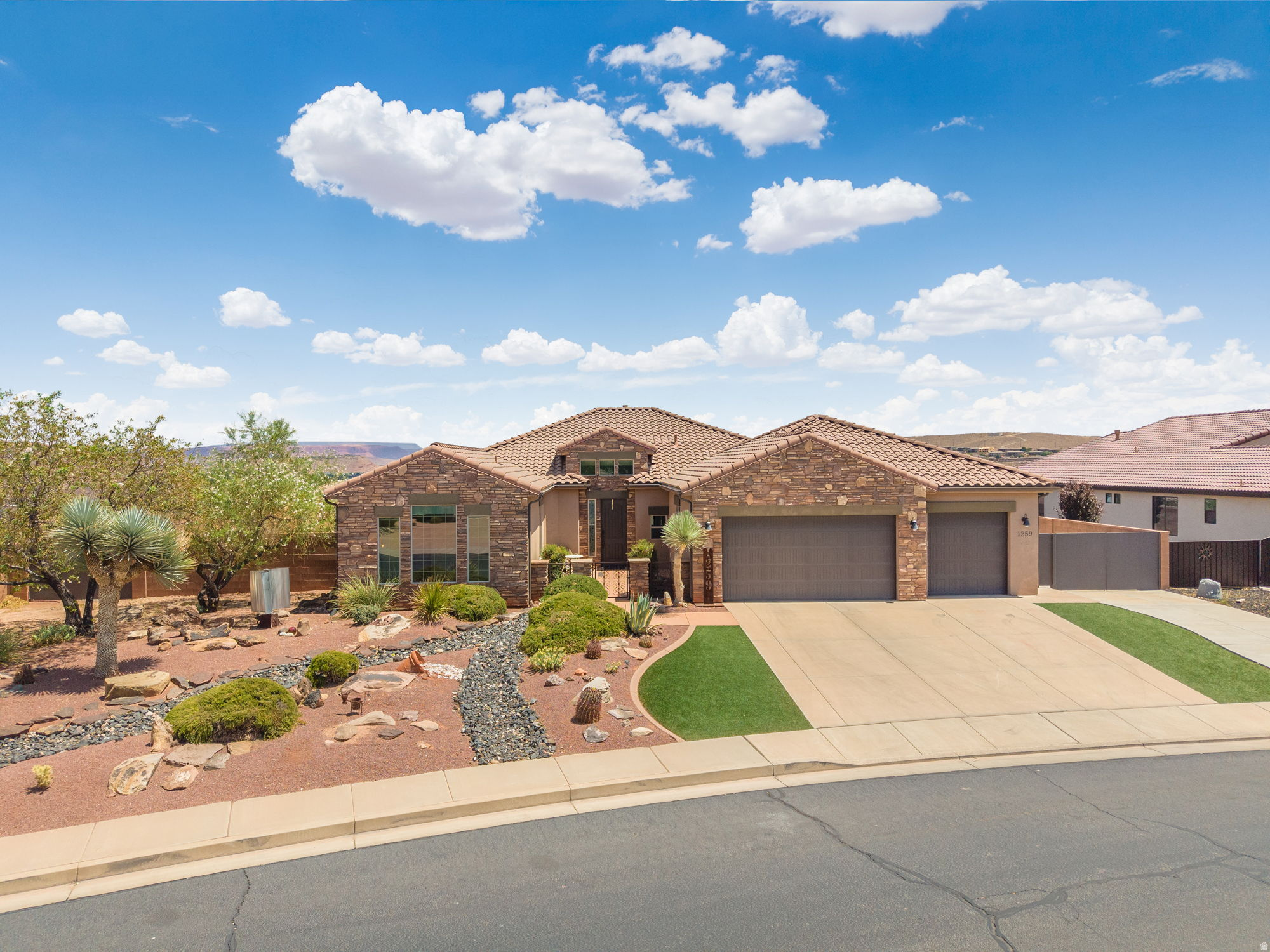 main property photo 42