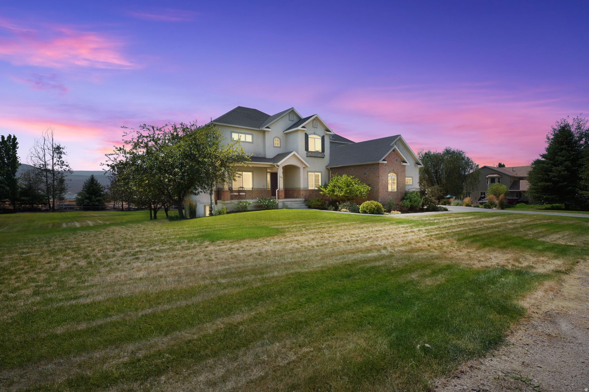 main property photo 50