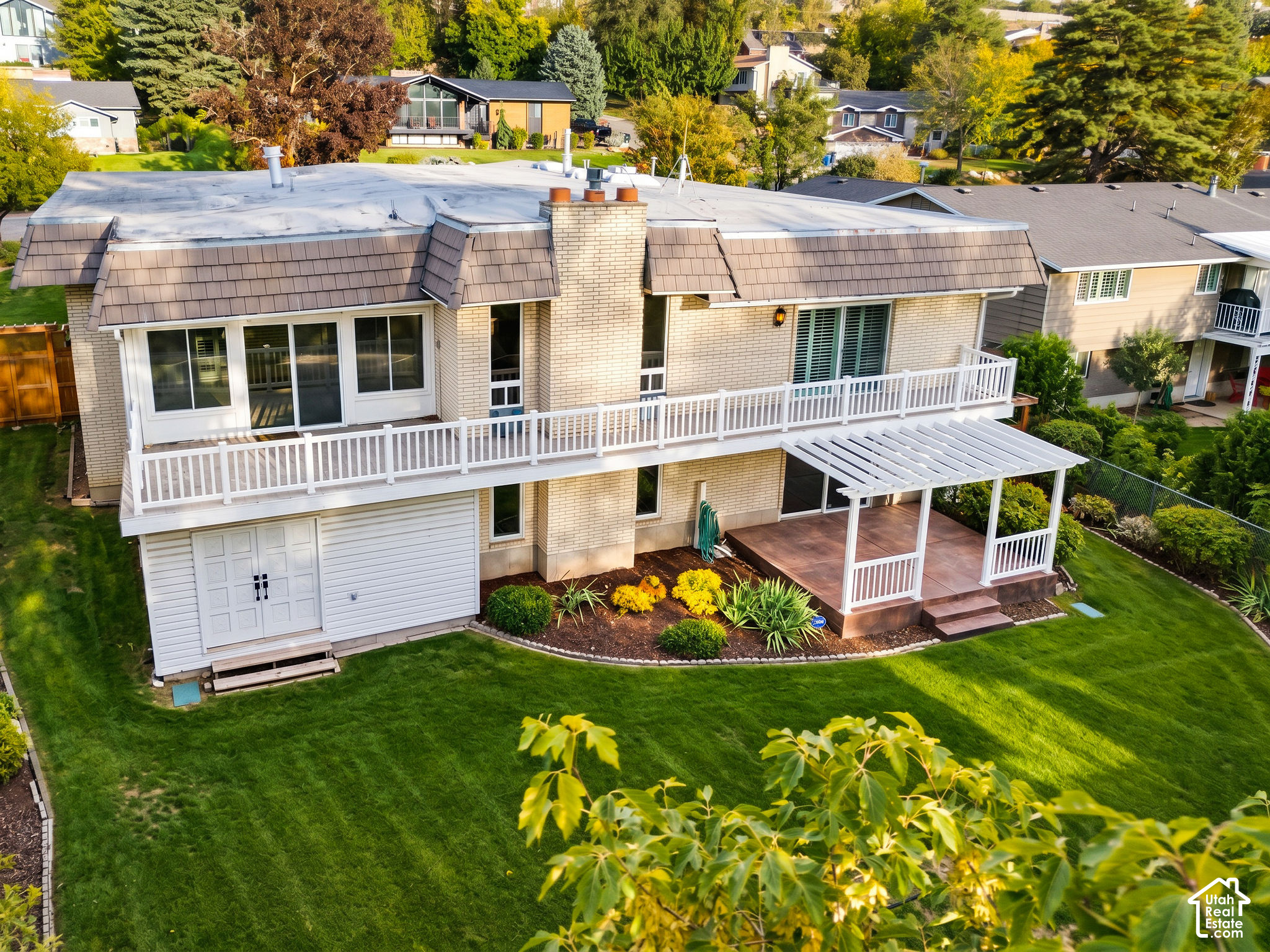 main property photo 66