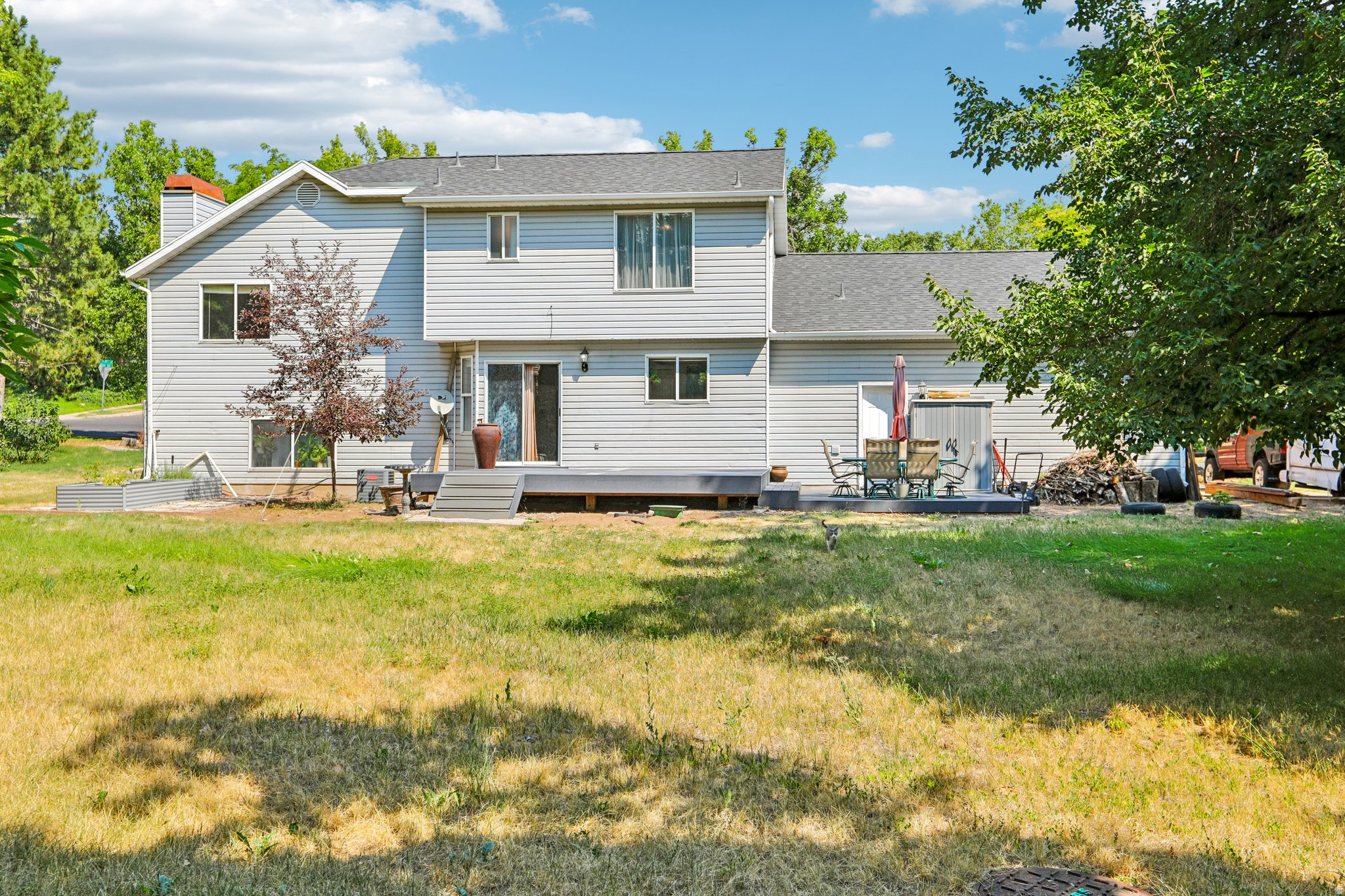 main property photo 22
