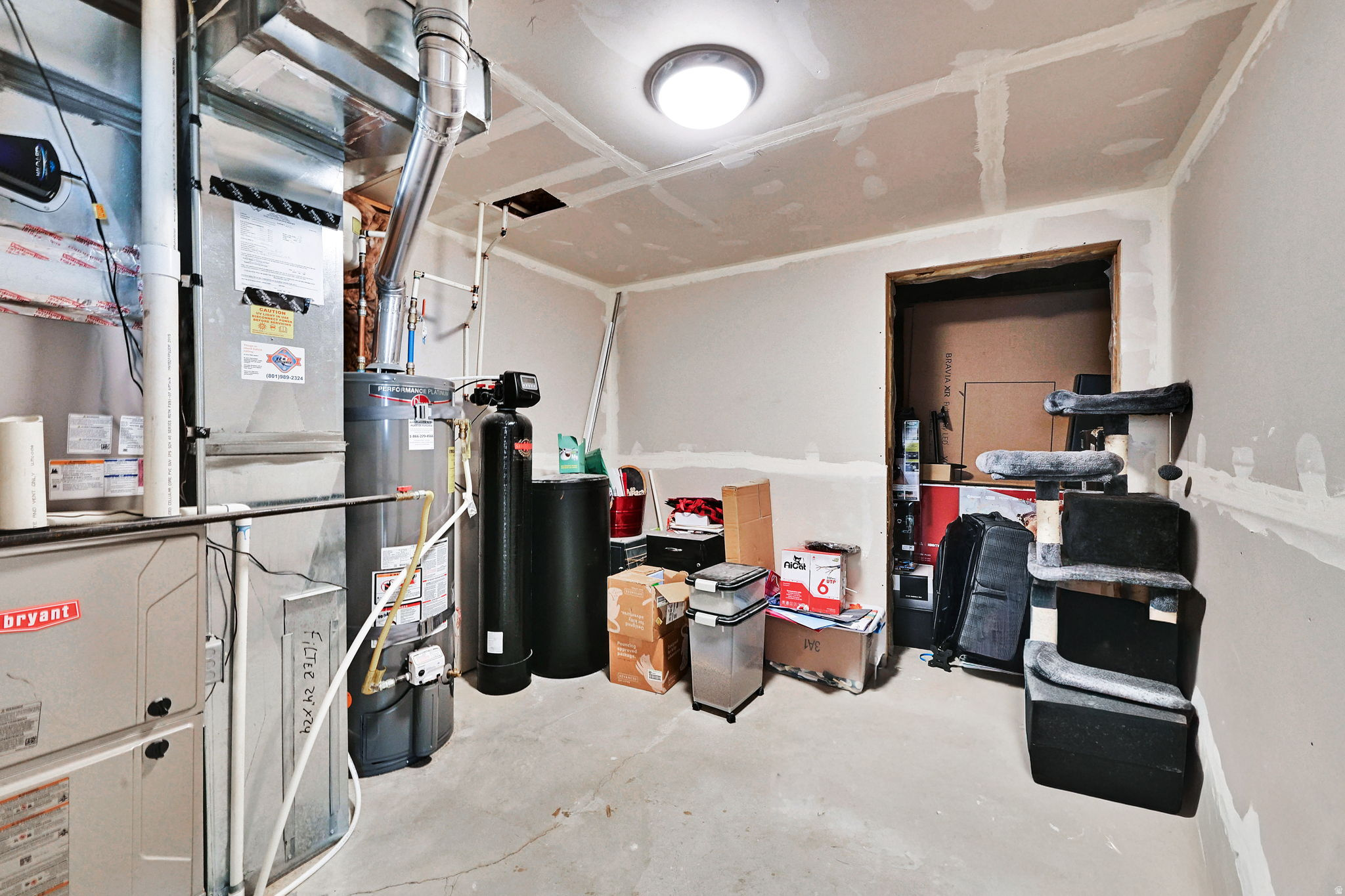 main property photo 35