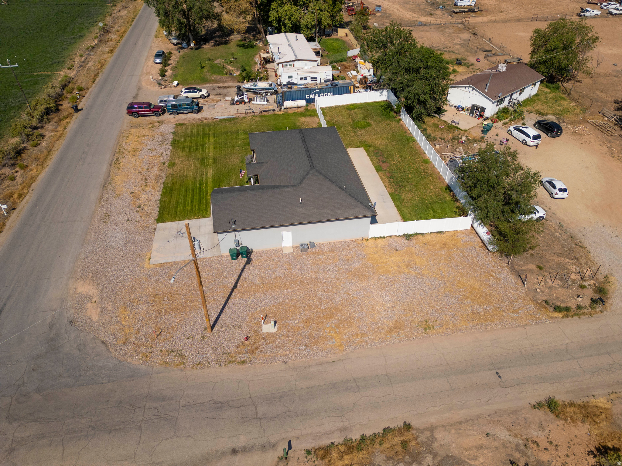 main property photo 42