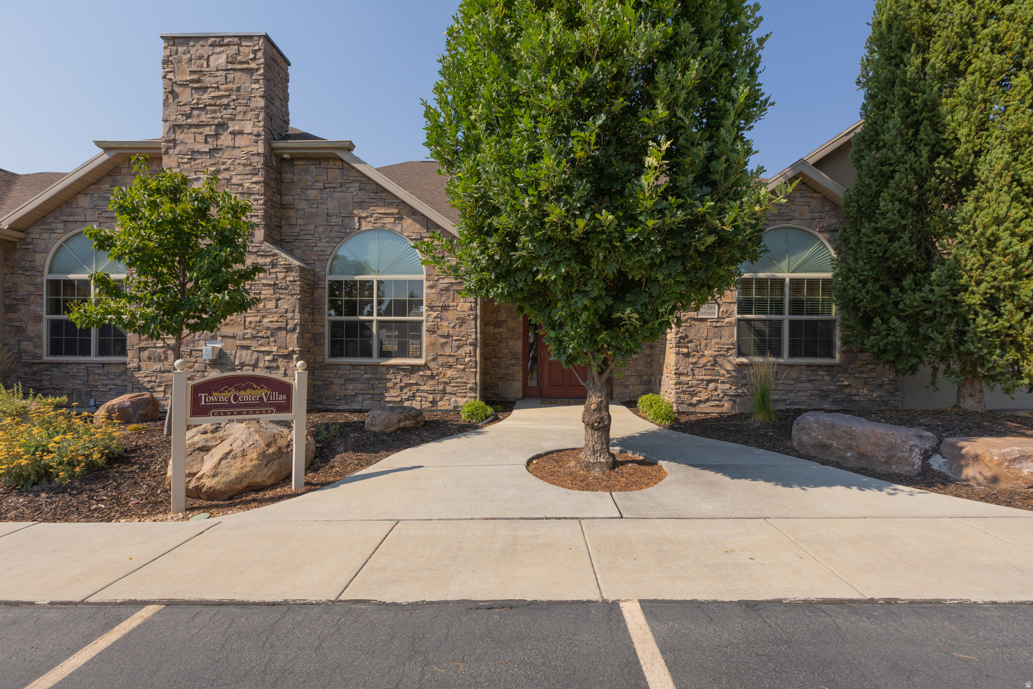 main property photo 63