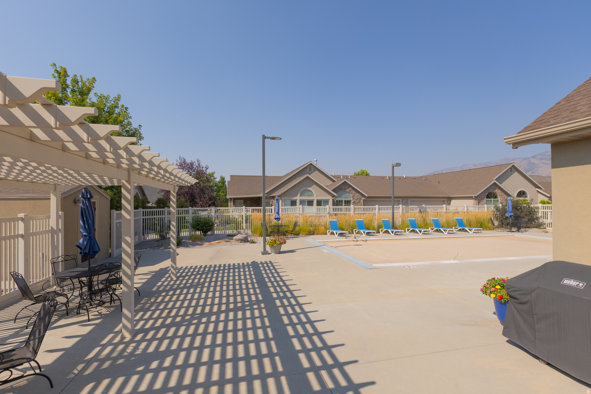main property photo 69