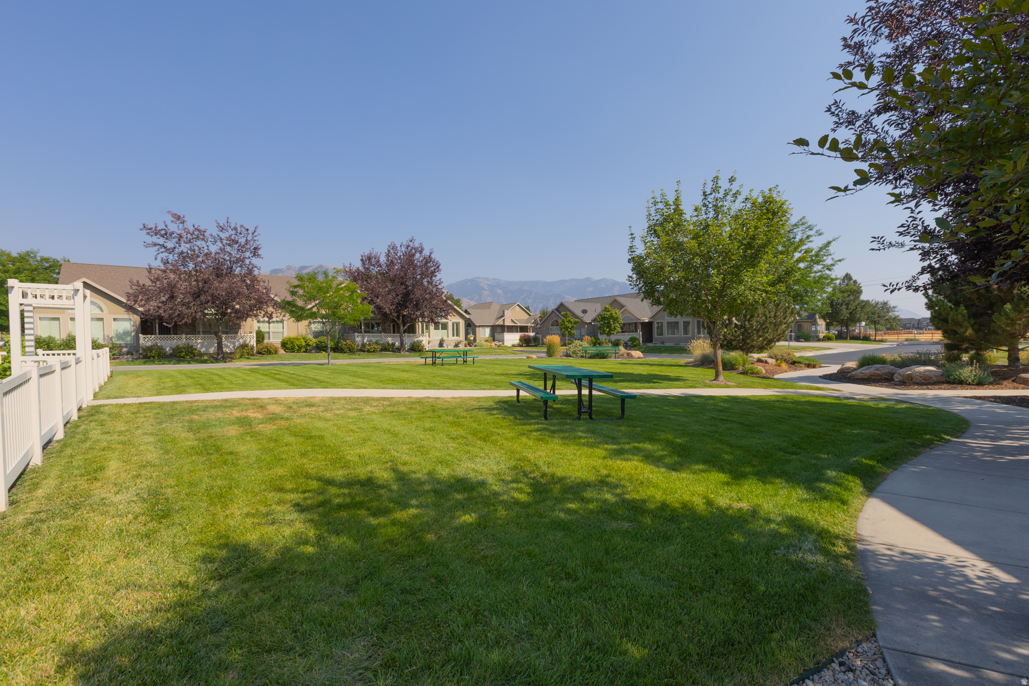 main property photo 74