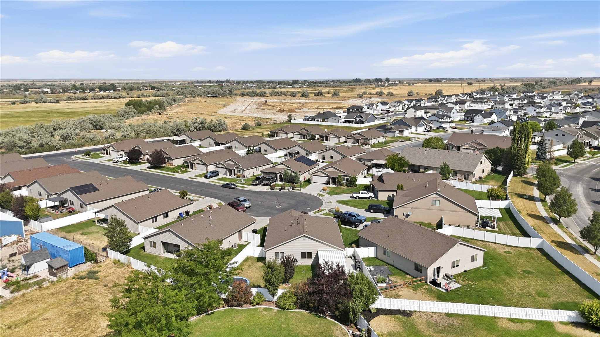 main property photo 43