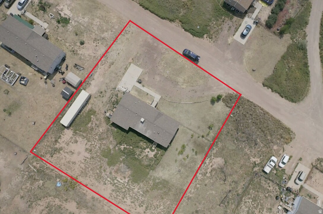 main property photo 22