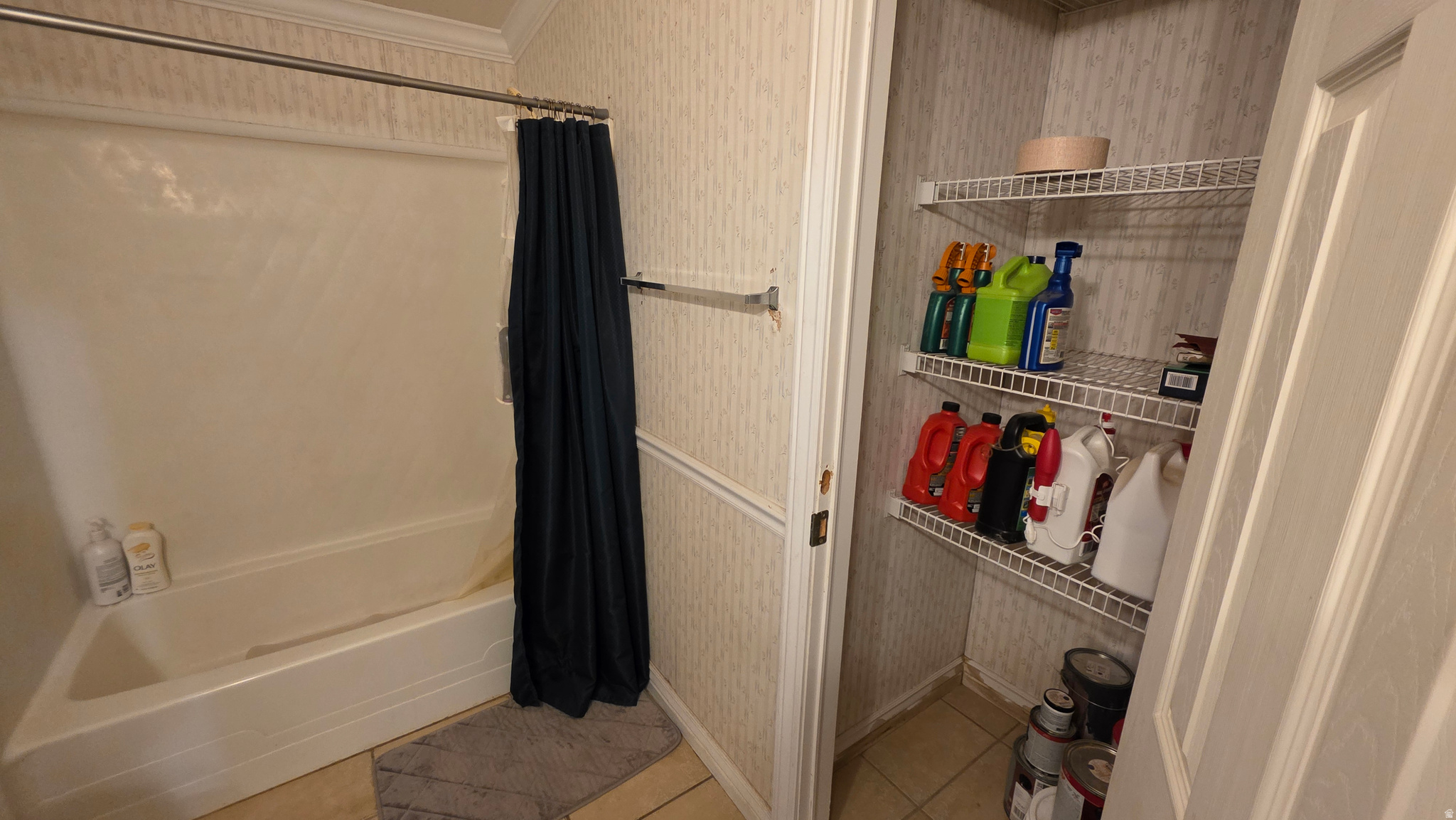 main property photo 47
