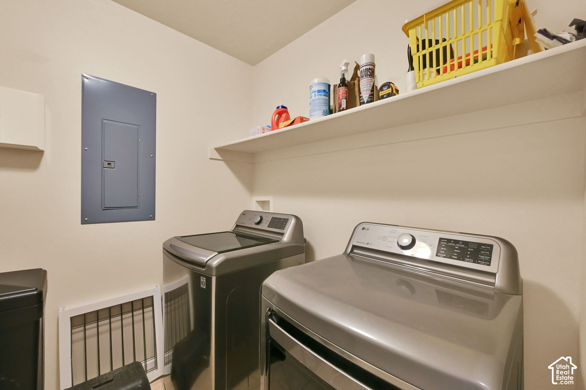 main property photo 24