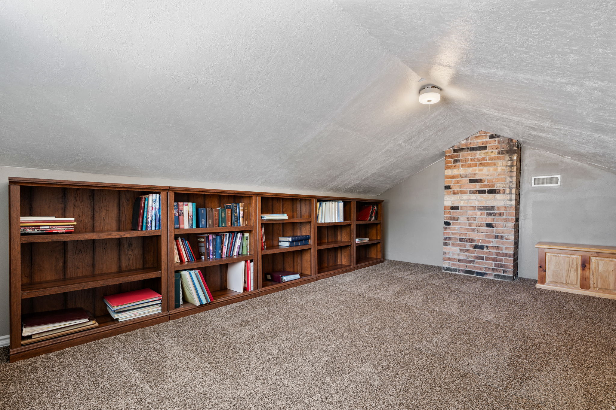 main property photo 49