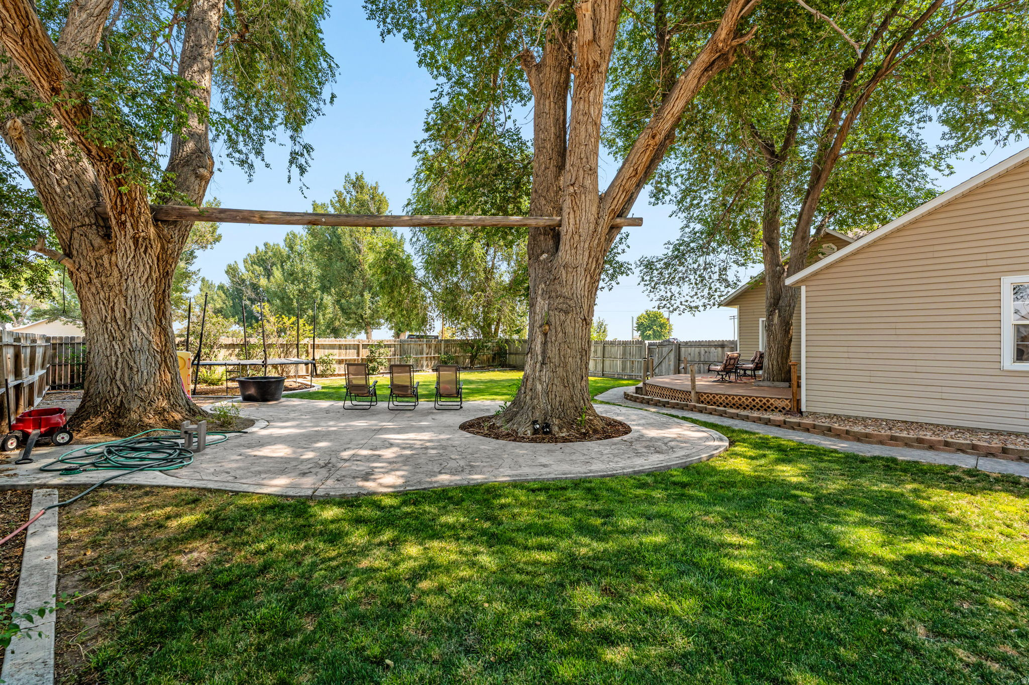 main property photo 57