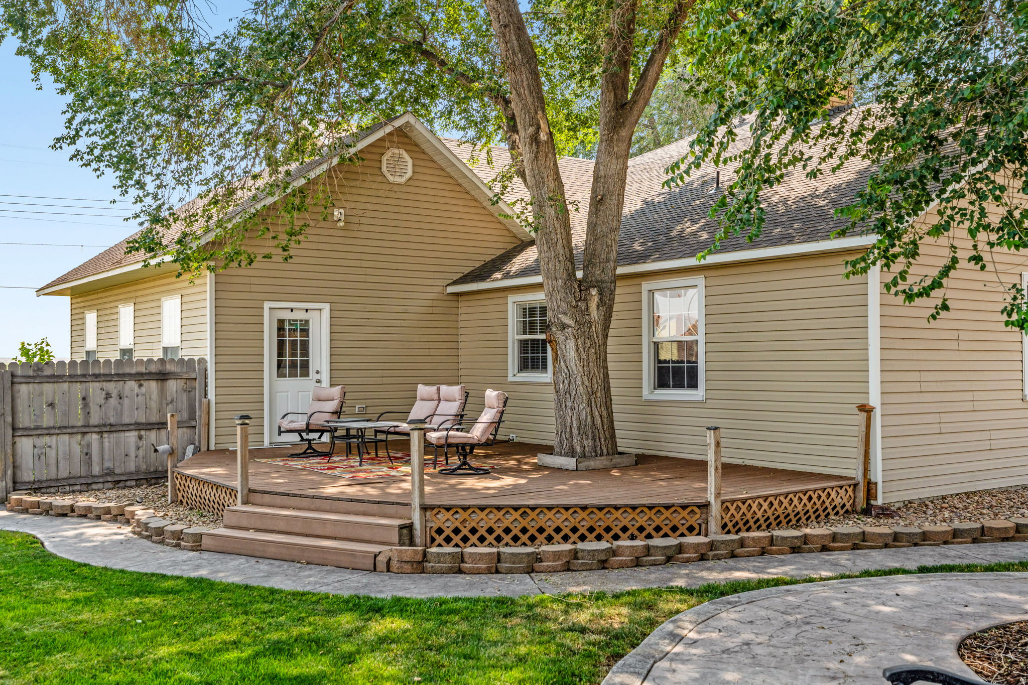 main property photo 63