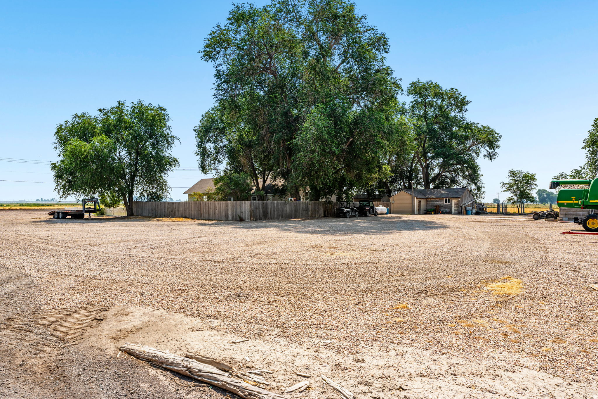 main property photo 70