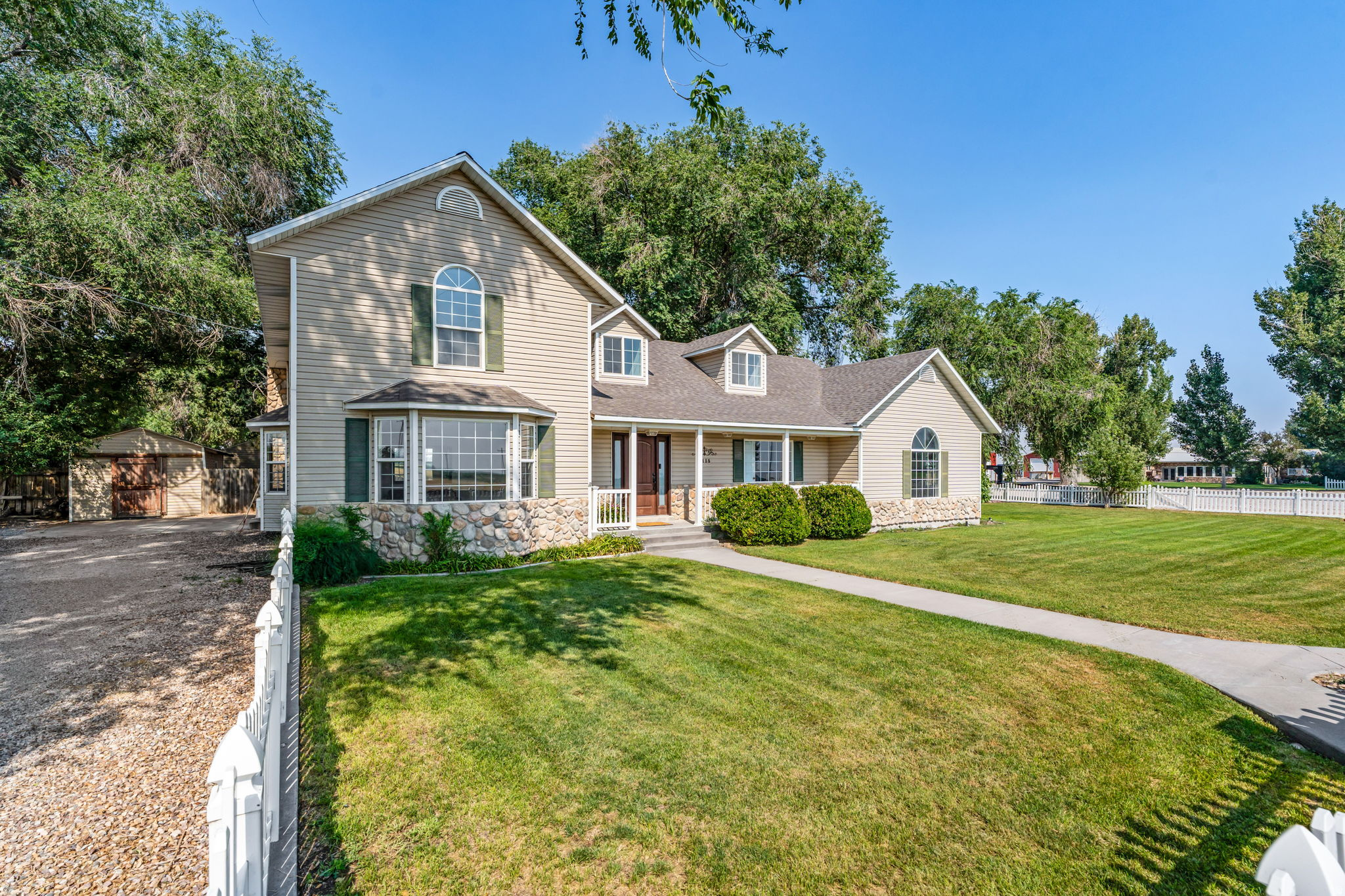 main property photo 81