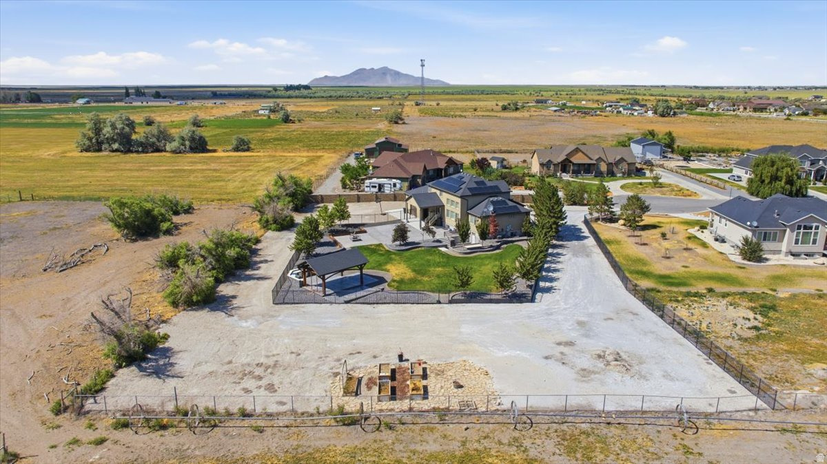 main property photo 68