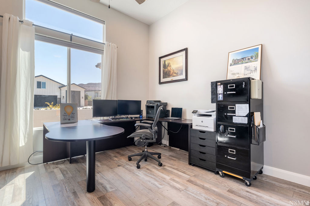 main property photo 30