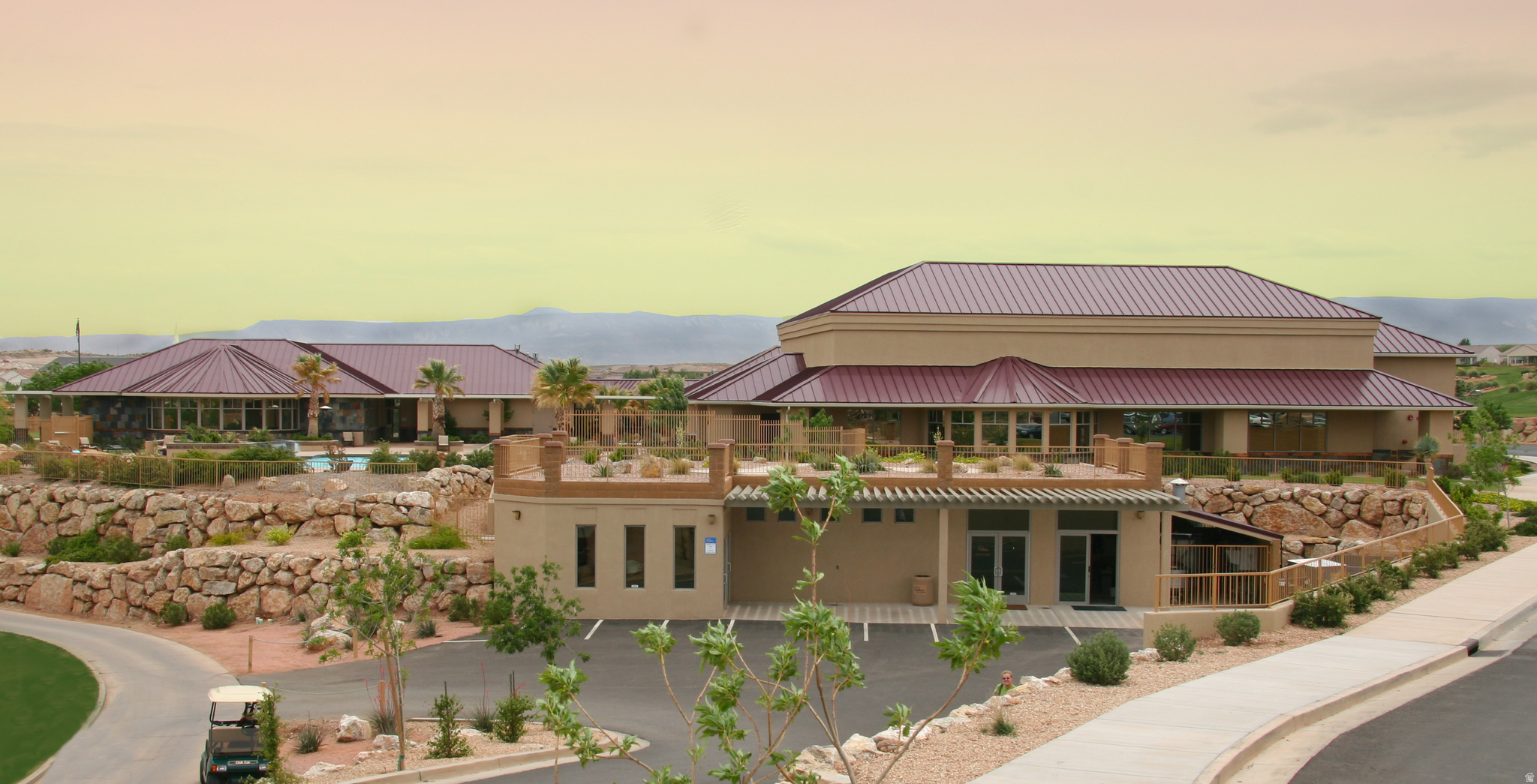main property photo 35