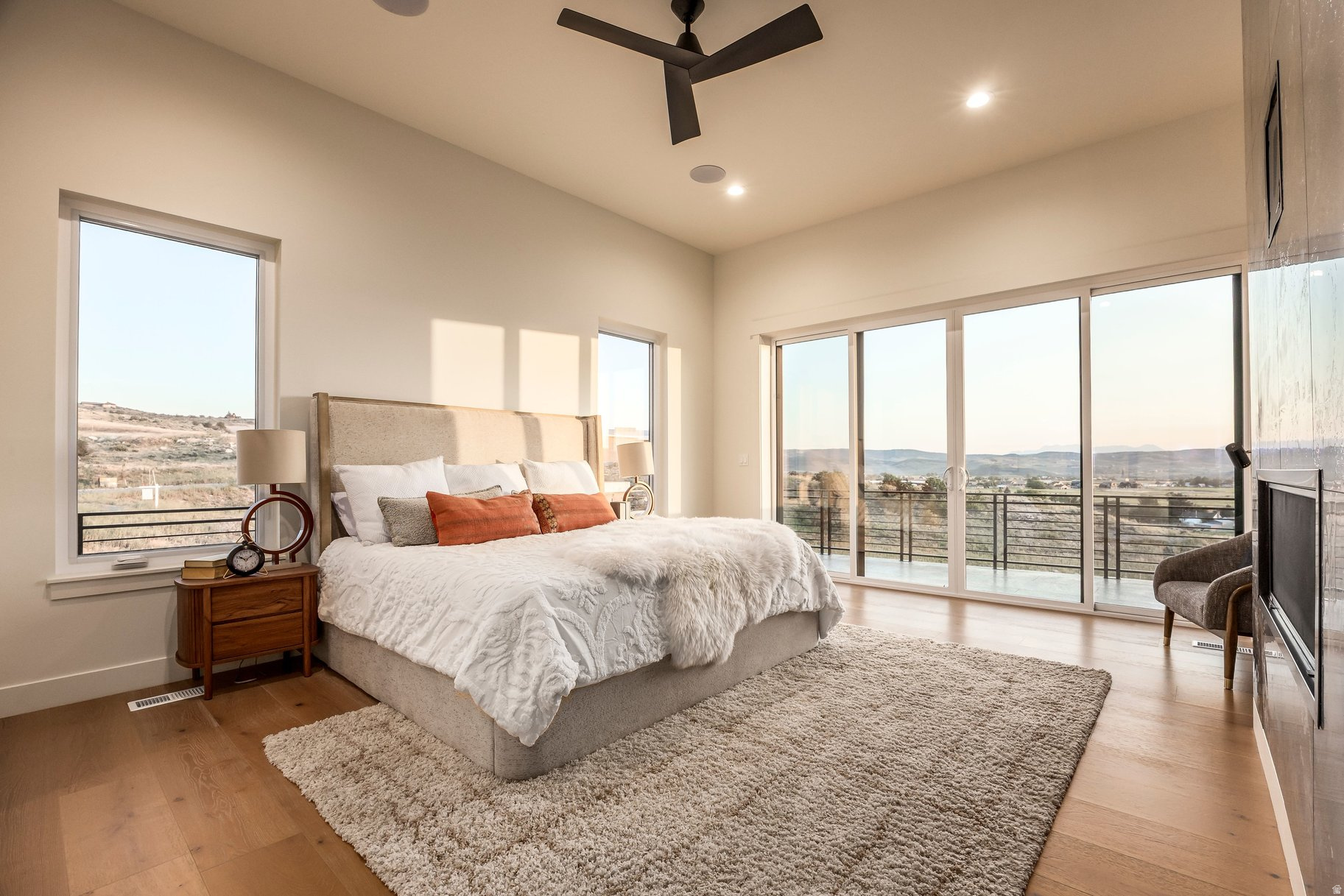 main property photo 63