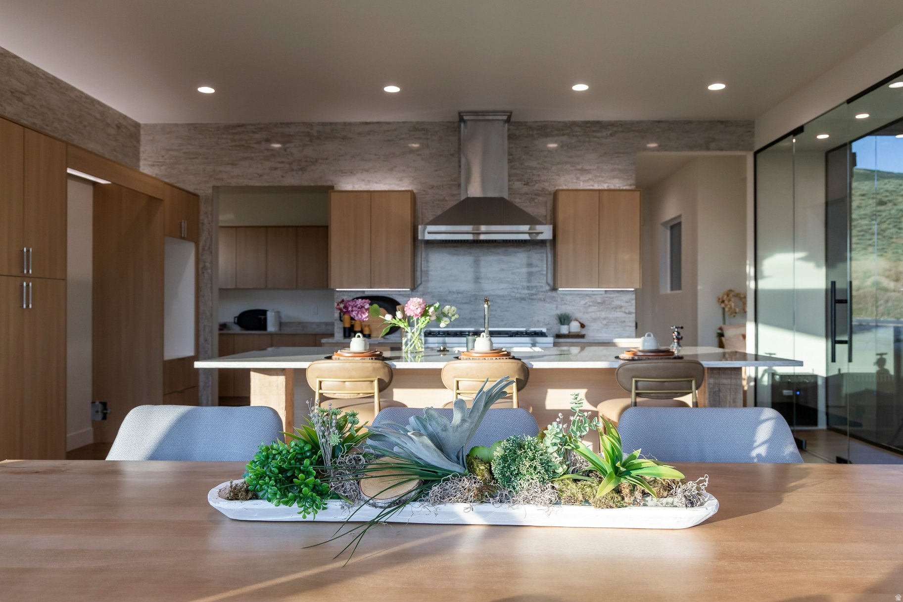 main property photo 74