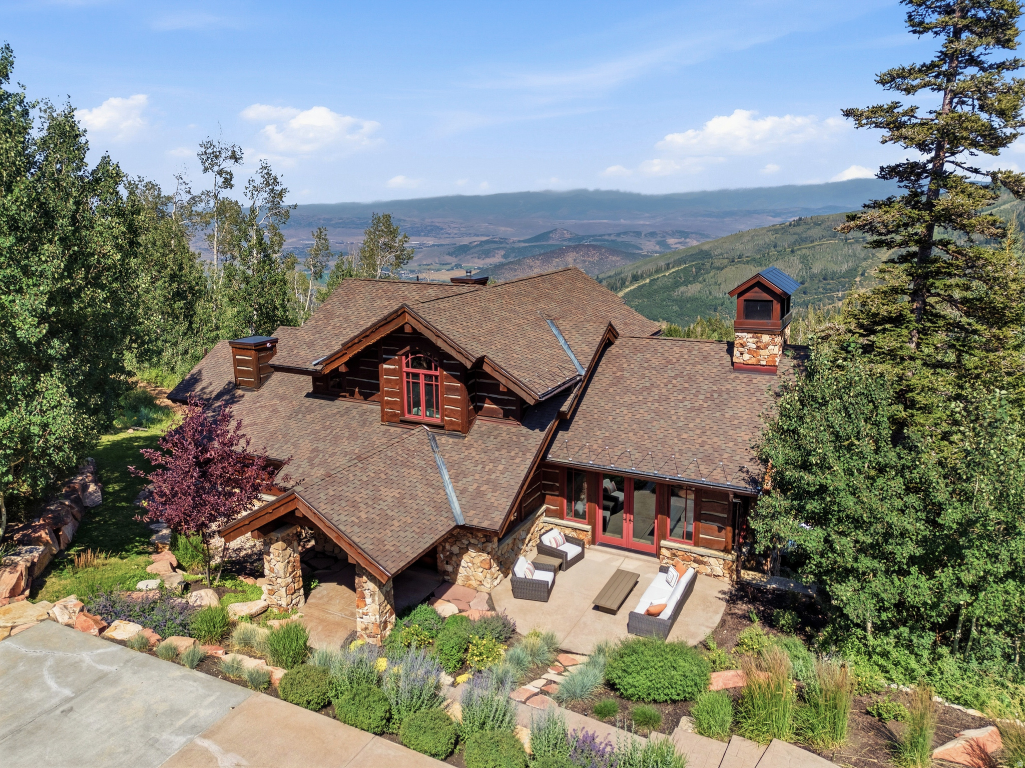 main property photo 90