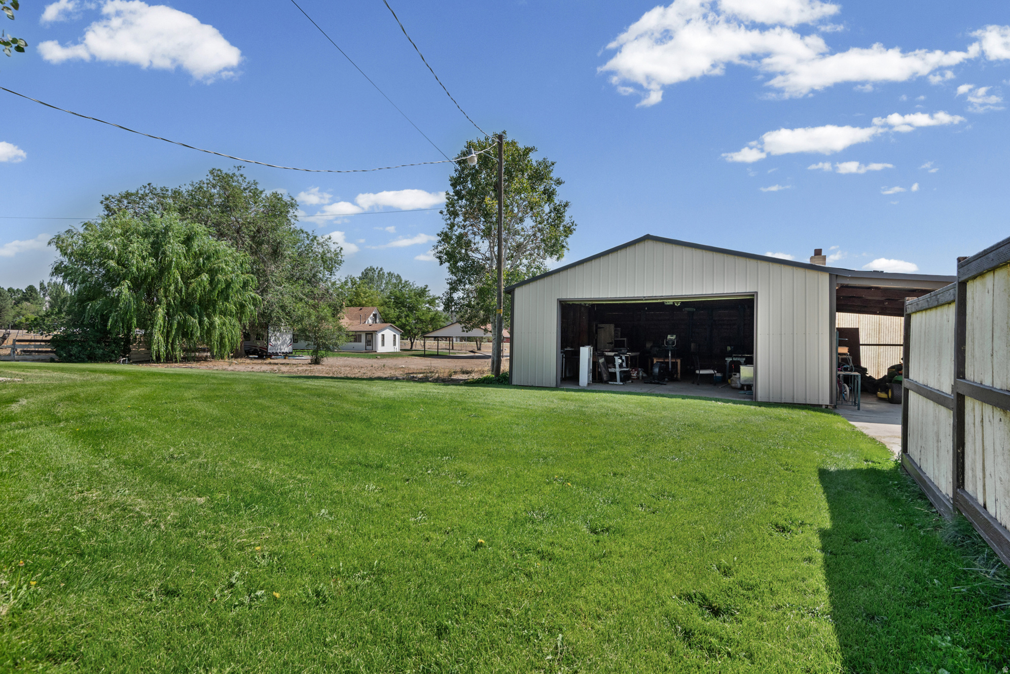 main property photo 26