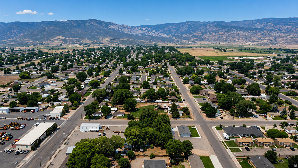 main property photo 12