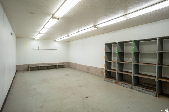 main property photo 75