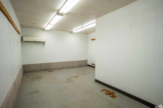 main property photo 78
